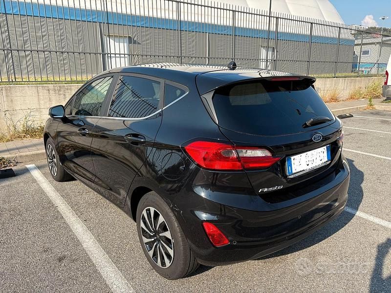 Usata Ford Fiesta Titanium 75 CV (55 kW) 2022 Nero Utilitaria