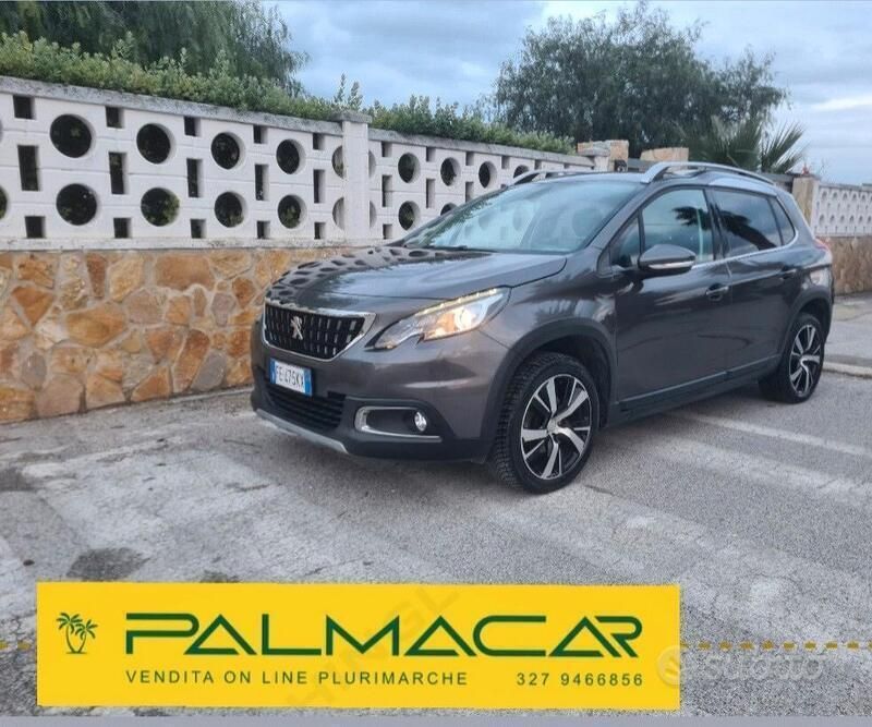 Grigio Usata 2017 Peugeot 2008 Crossway SUV | 9800 € (Buon prezzo) - Immagine 1/4