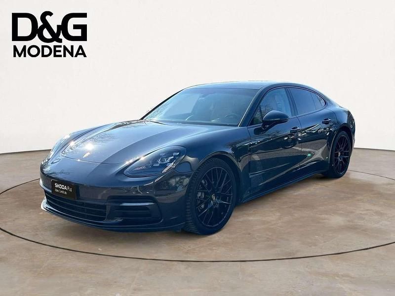 Usata Porsche Panamera Sport Turismo 330 CV (242 kW) 2018 Nero Utilitaria