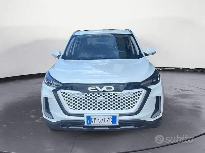 Usata EVO Evo 5 127 CV (93 kW) 2023 Bianco SUV