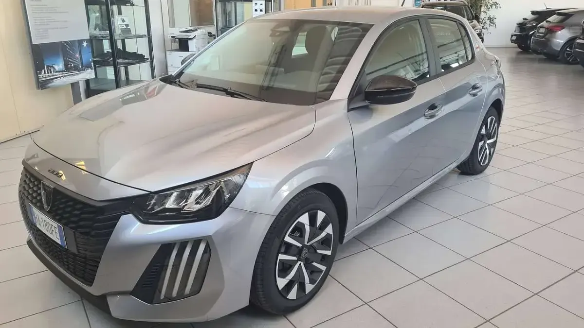 Nuova Peugeot 208 Style 101 CV (74 kW) 2025 Grigio Utilitaria