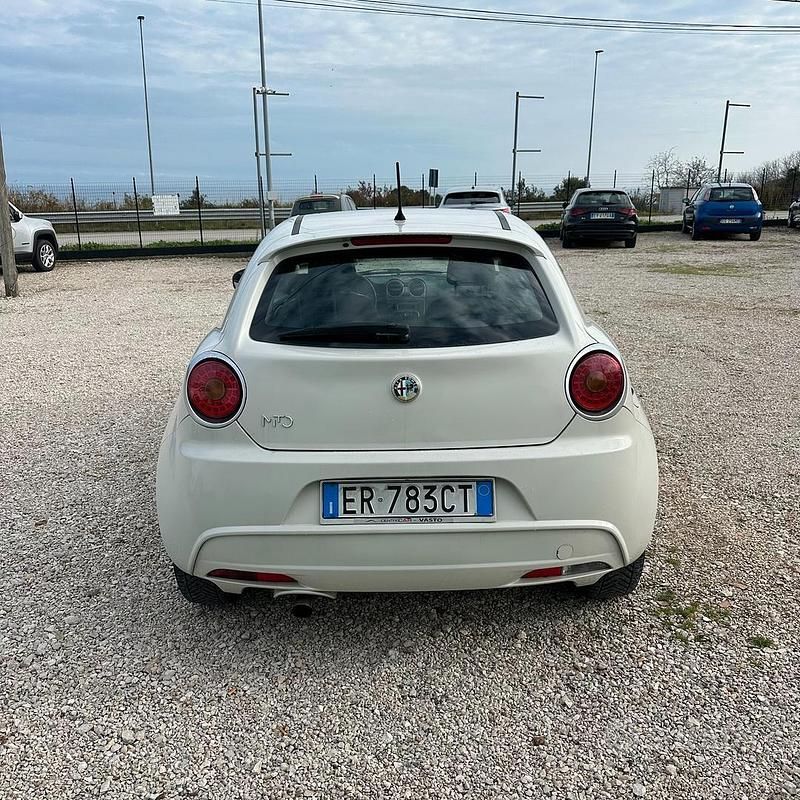 Usata Alfa Romeo MiTo Progression 85 CV (62 kW) 2013 Bianco Utilitaria