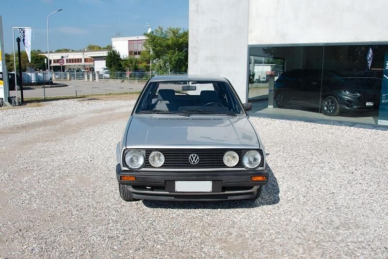 Usata VW Golf II 45 CV (33 kW) 1985 Grigio Utilitaria