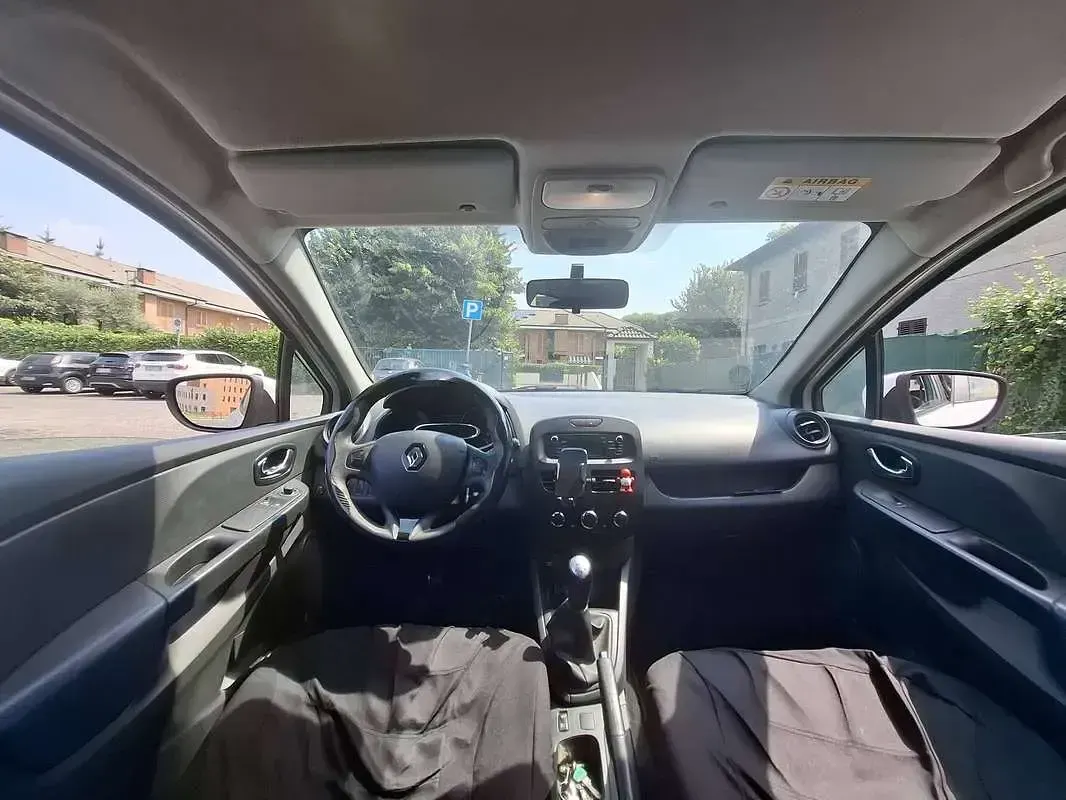 Usata Renault Clio IV 73 CV (53 kW) 2014 Bianco Berlina