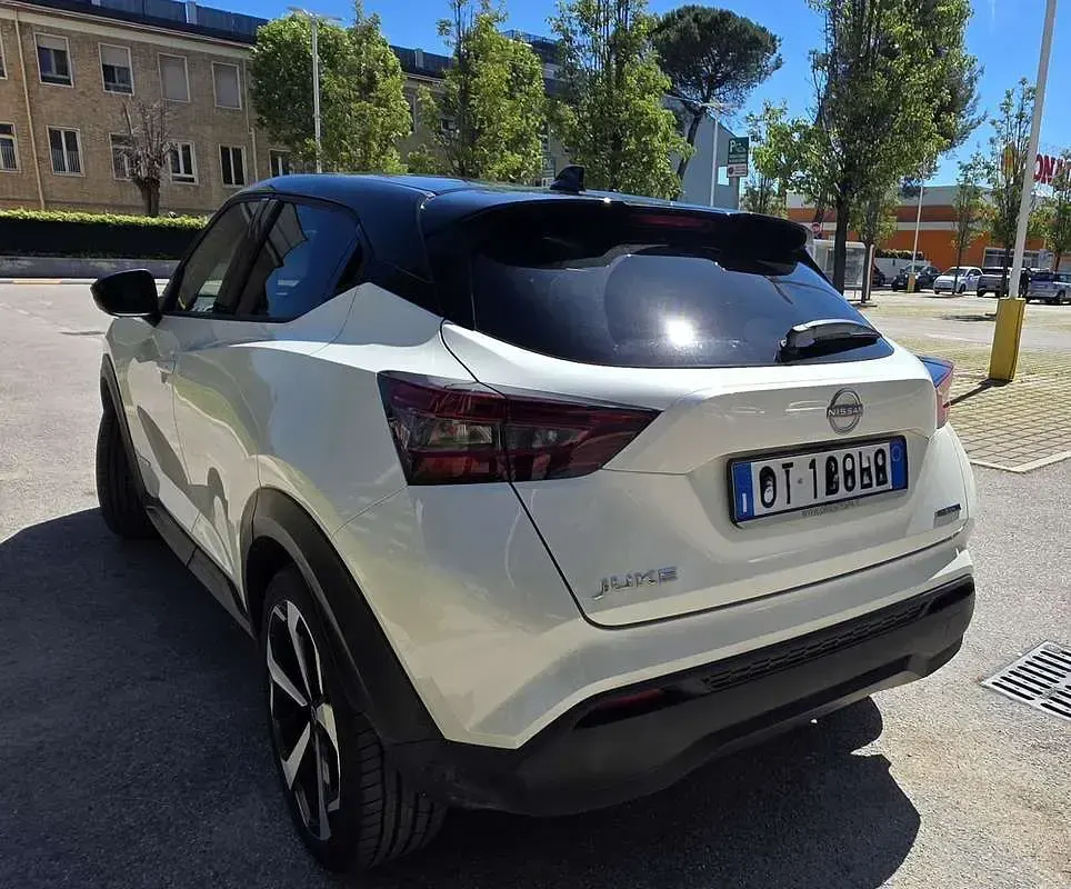 Usata Nissan Juke Tekna 94 CV (69 kW) 2024 Bianco SUV