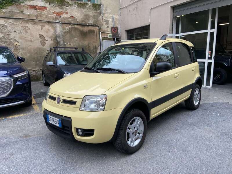 Usato 2011 Fiat Panda 4x4 1.2 Diesel 75 CV (5.700 €)