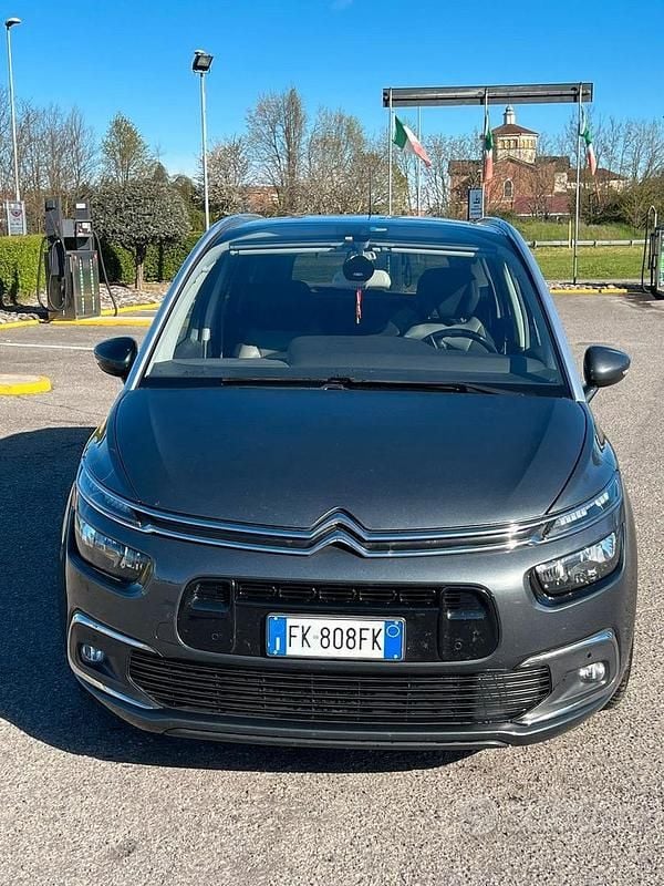 Usata Citroën Grand C4 Picasso Shine 120 CV (88 kW) 2017 Grigio Monovolume