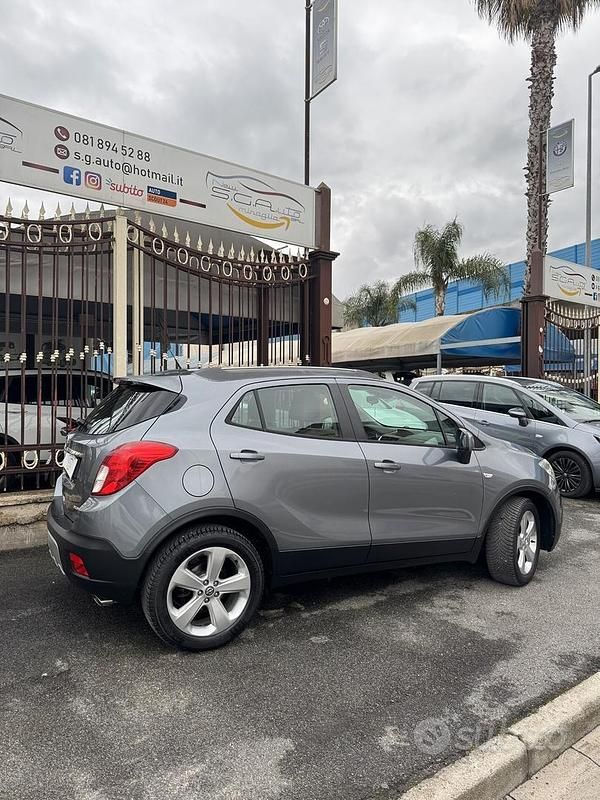 Usata Opel Mokka Cosmo 130 CV (95 kW) 2014 Grigio SUV