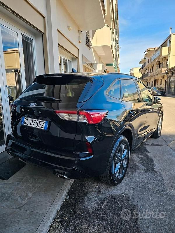 Usata Ford Kuga ST-Line X 150 CV (110 kW) 2022 Nero SUV
