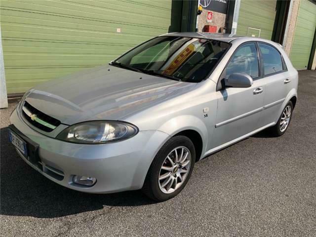 Chevrolet lacetti 2