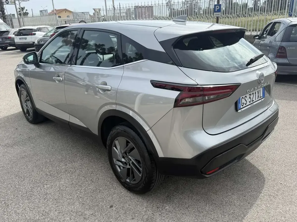 Usata Nissan Qashqai 158 CV (116 kW) 2024 Argento SUV