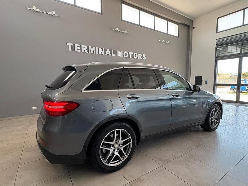 Usata Mercedes GLC220 Premium 203 CV (149 kW) 2016 Grigio SUV