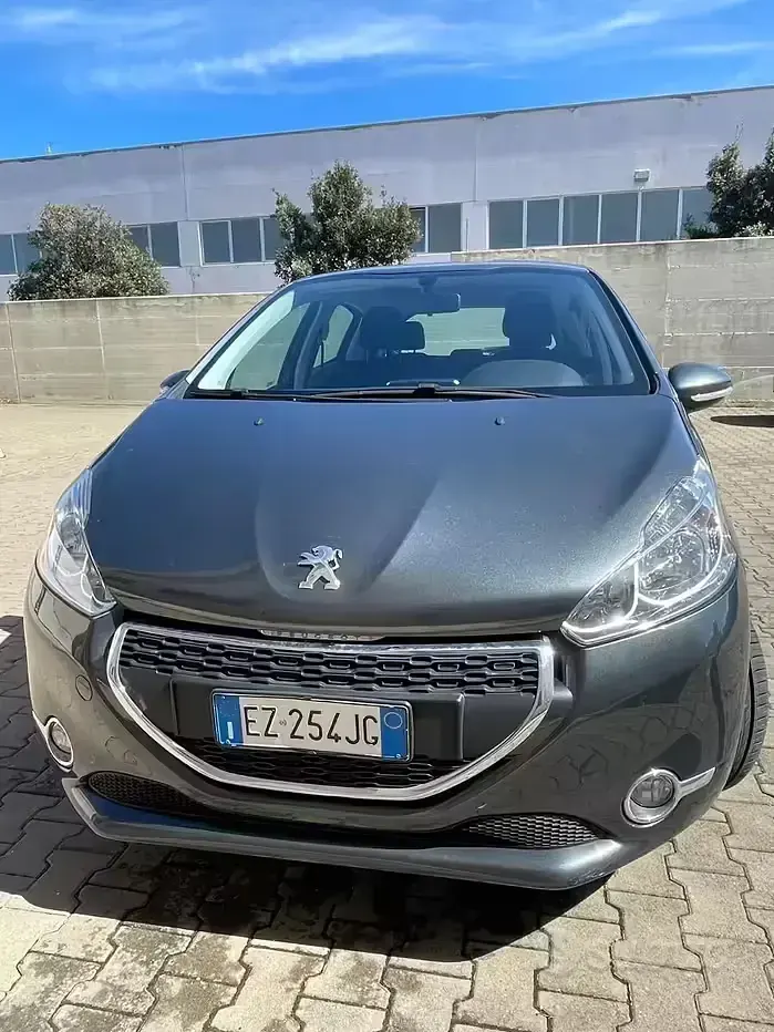 Usata Peugeot 207 82 CV (60 kW) 2015 Grigio Cabrio
