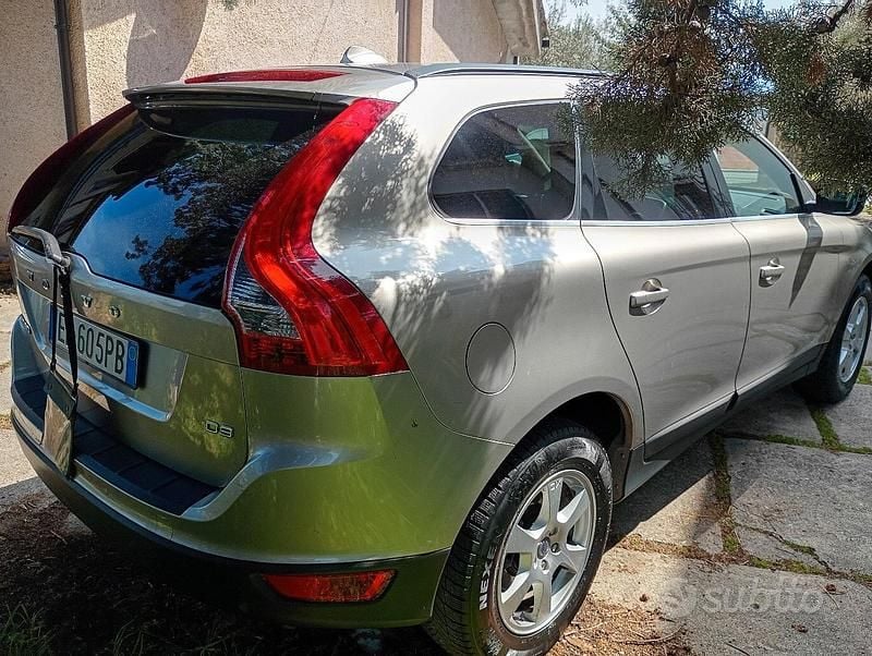 Usata Volvo XC60 163 CV (119 kW) 2012 Grigio SUV