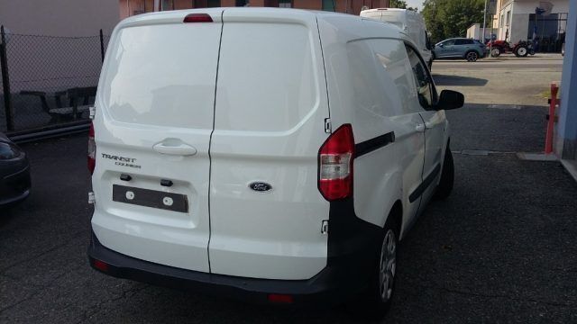 Usata Ford Transit Trend 95 CV (69 kW) 2018 Bianco pastello Furgone