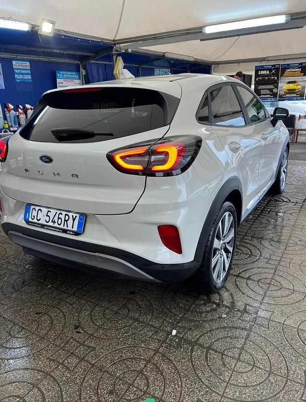 Usata Ford Puma Titanium 120 CV (88 kW) 2020 Grigio Monovolume