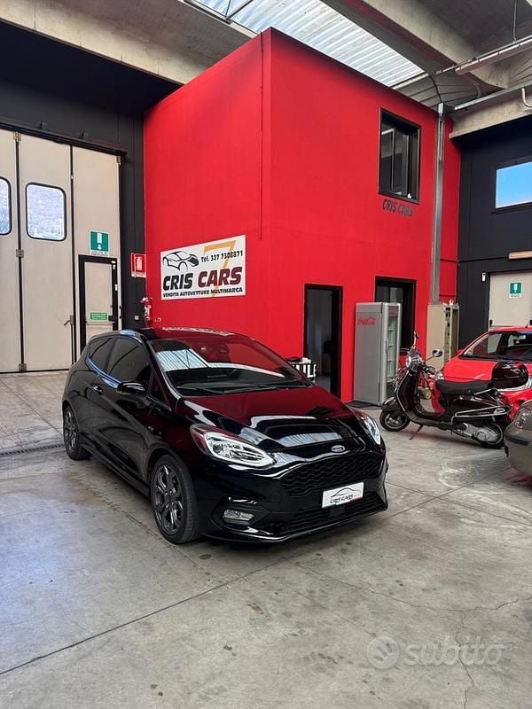 Nero Usata 2018 Ford Fiesta ST-Line Berlina | 8100 € (Ottimo prezzo) - Immagine 1/4