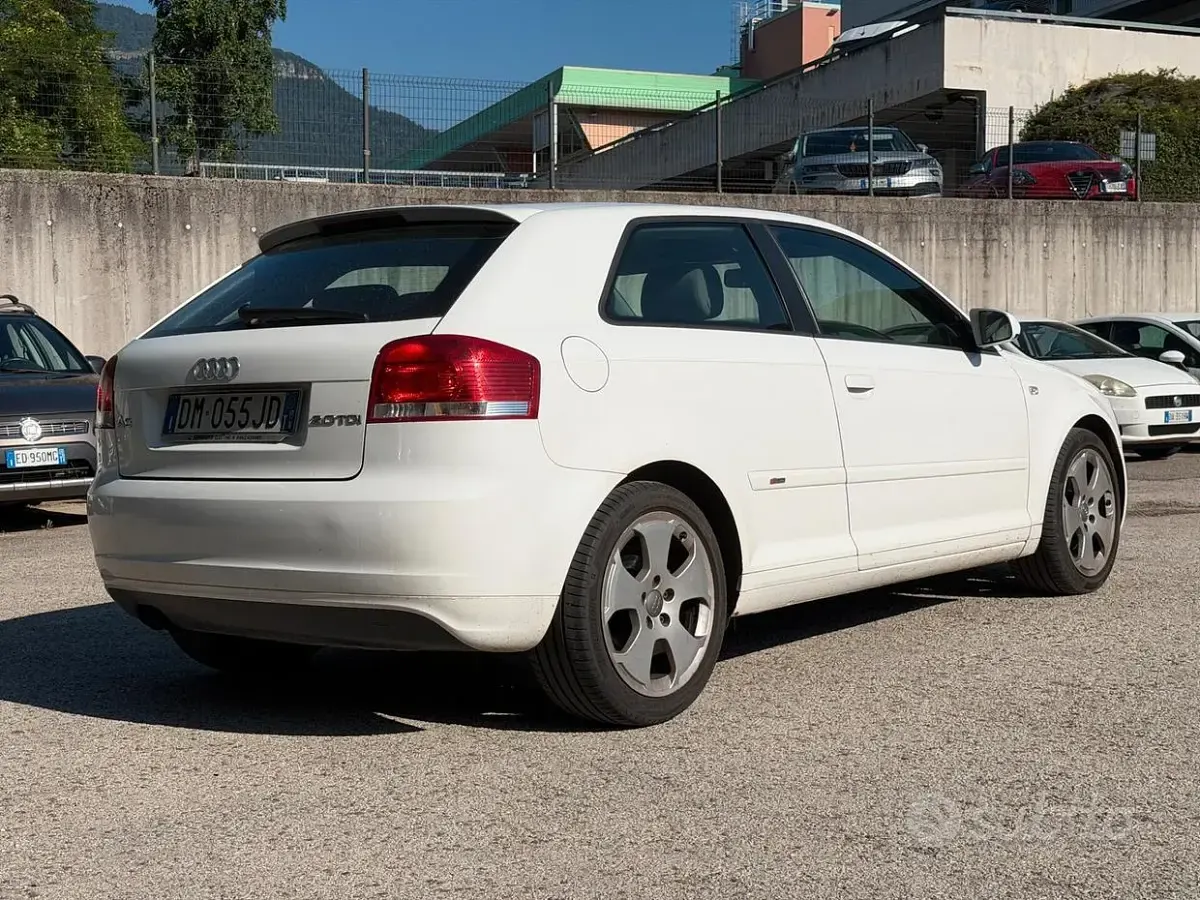 Usata Audi A3 Ambition 140 CV (102 kW) 2007 Bianco Utilitaria