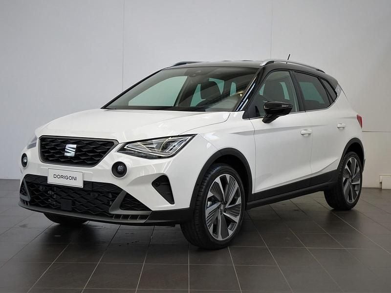 Usata Seat Arona FR 110 CV (80 kW) 2023 Bianco nevada nero midnight SUV