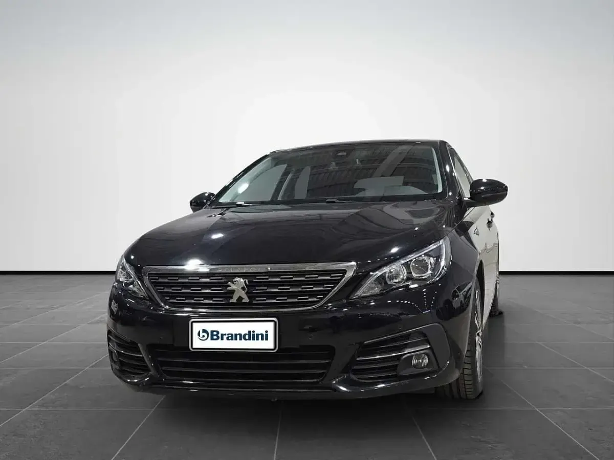 Usata Peugeot 308 Allure 131 CV (96 kW) 2021 Berlina
