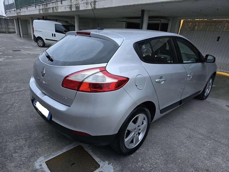 Usata Renault Mégane Dynamique 110 CV (80 kW) 2010 Berlina