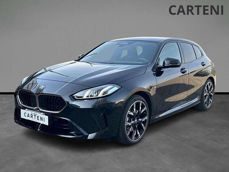 Usata BMW 120 M Sport 163 CV (119 kW) 2025 Black sapphire metallizzato Utilitaria