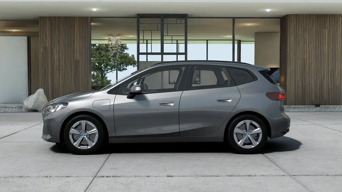 Nuova BMW 225 Active Tourer 245 CV (180 kW) 2026 Grigio Monovolume