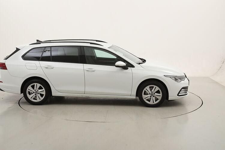 Usata VW Golf VIII Life 116 CV (85 kW) 2021 Station wagon
