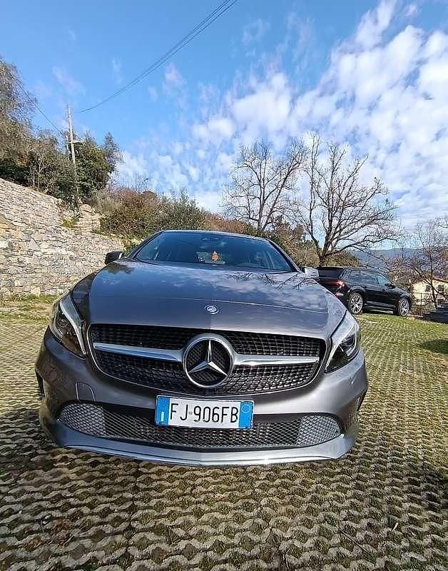 Usata Mercedes A200 136 CV (100 kW) 2017 Berlina
