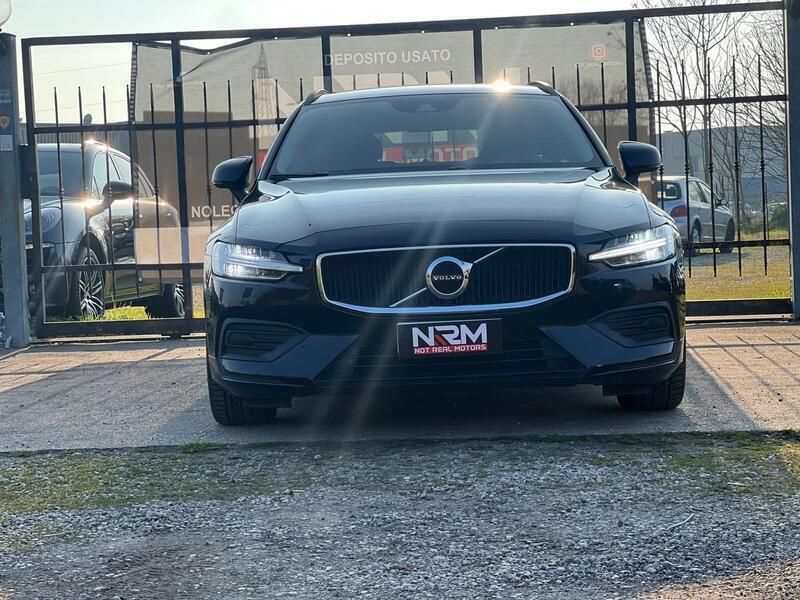 Usata Volvo V60 R-Design 197 CV (144 kW) 2021 Nero Station wagon