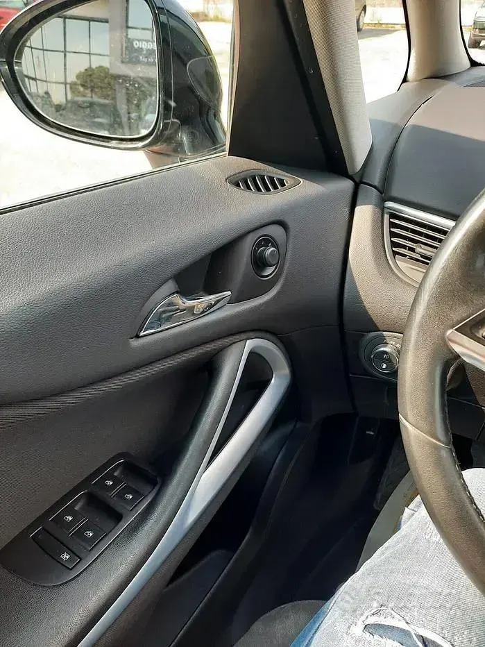 Usata Opel Zafira Tourer Cosmo 136 CV (100 kW) 2014 Marrone Monovolume