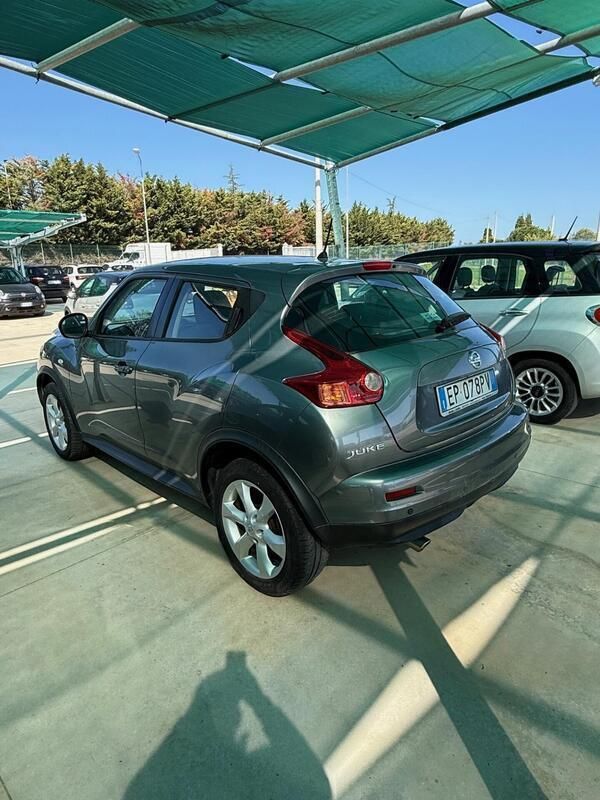 Usata Nissan Juke 110 CV (80 kW) 2013 Grigio SUV