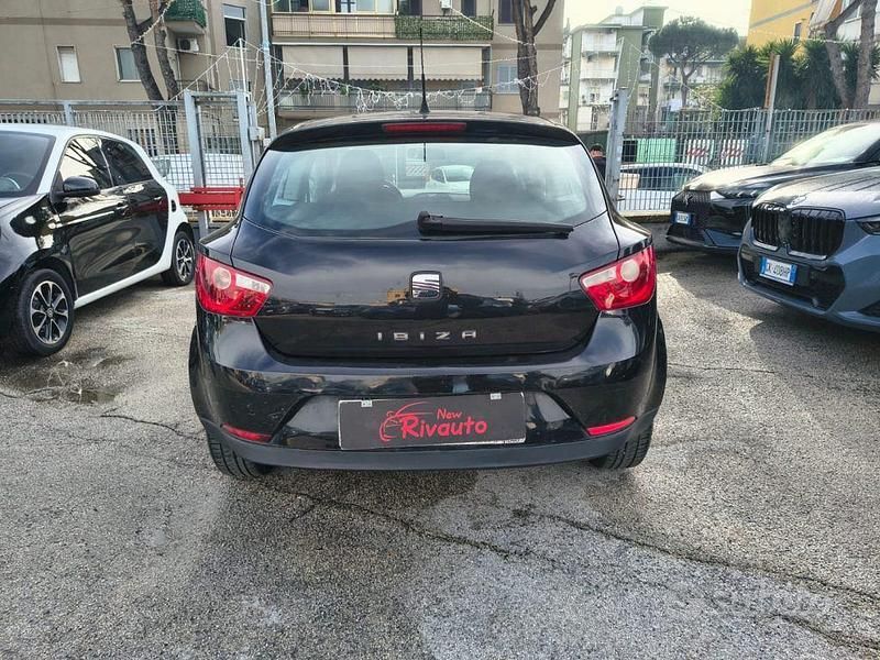 Usata Seat Ibiza Style 75 CV (55 kW) 2011 Nero Utilitaria
