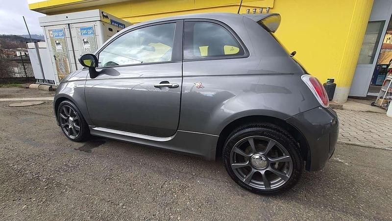 Usata Abarth 595 Custom 135 CV (99 kW) 2015 Grigio Utilitaria