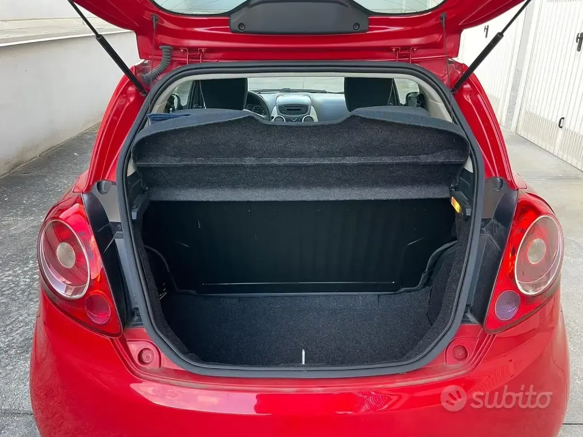 Usata Ford Ka 69 CV (50 kW) 2014 Rosso Utilitaria