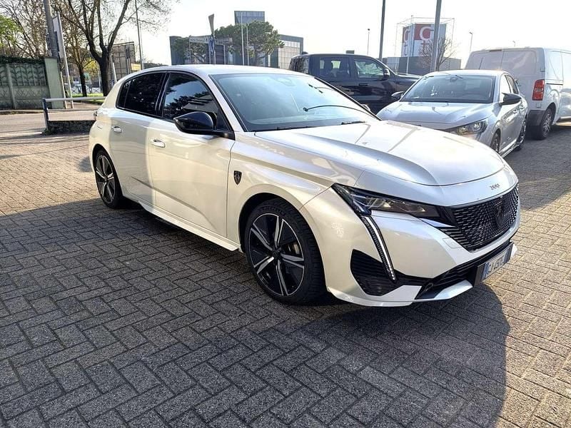 Usata Peugeot 308 GT 131 CV (96 kW) 2022 Bianco okenite Berlina
