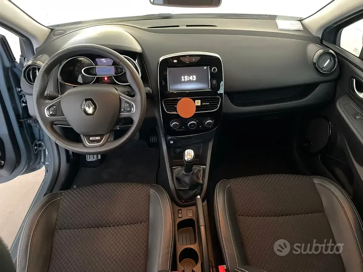Usata Renault Clio 90 CV (66 kW) 2019 Grigio Utilitaria