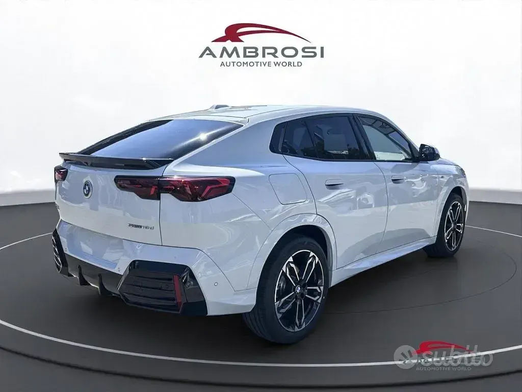 Ny BMW X2 M Sport 150 HK (110 kW) 2025 Vit SUV