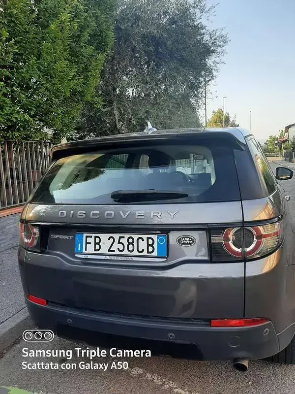 Usata Land Rover Discovery Sport HSE 150 CV (110 kW) 2015 Grigio SUV