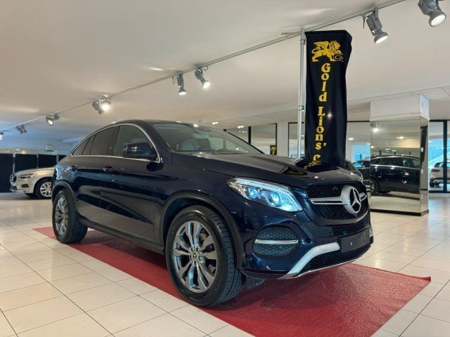 Nero metallizzato Usata 2018 Mercedes GLE350 Premium Plus Coupé | 42.850 € (Buon prezzo) - Immagine 1/4