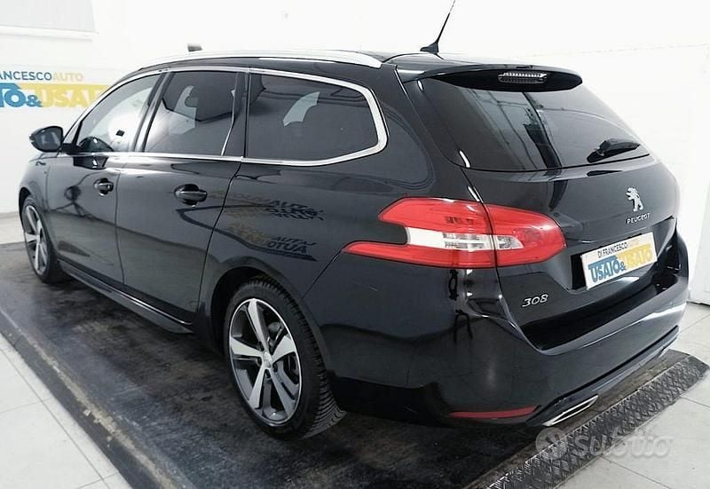Usata Peugeot 308 SW GT-line 131 CV (96 kW) 2020 Vari colori metallizzato Station wagon