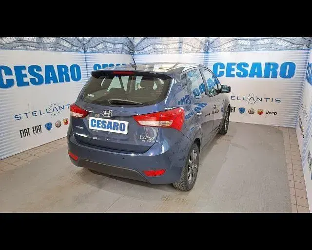 Usata Hyundai ix20 Comfort 87 CV (63 kW) 2018 Blu Utilitaria