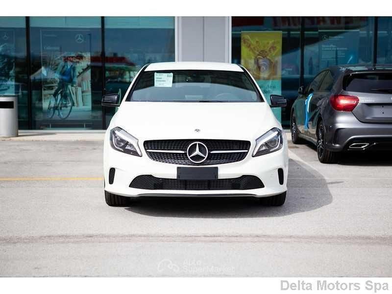 Nuova Mercedes A200 136 CV (100 kW) 2025 Bianco Berlina