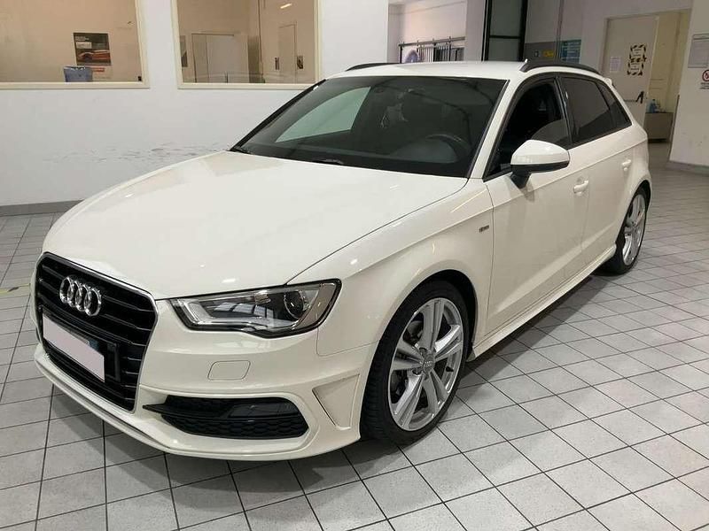 Bianco Usata 2013 Audi A3 Sportback S-Line Due volumi | 14.900 € (Super prezzo) - Immagine 1/4