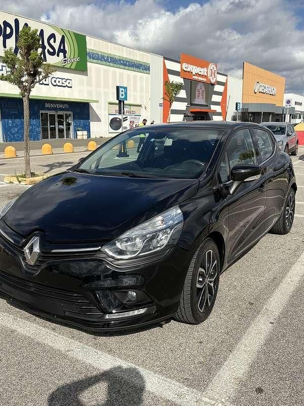 Usata Renault Clio IV Life 75 CV (55 kW) 2018 Nero Berlina