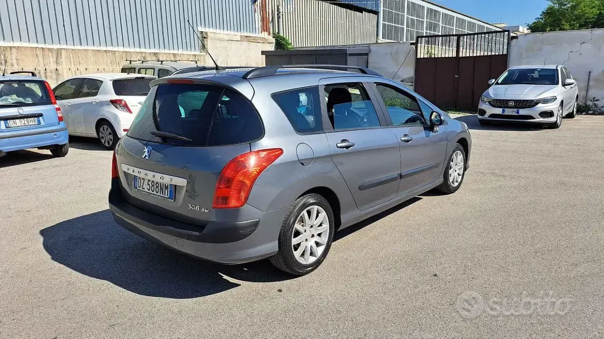 Usata Peugeot 308 109 CV (80 kW) 2009 Grigio Station wagon