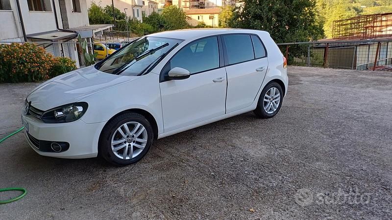 Usata VW Golf VI Highline 2010 Bianco Utilitaria