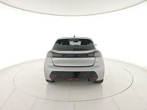 Usata Peugeot 208 Allure 101 CV (74 kW) 2023 Grigio scuro Utilitaria