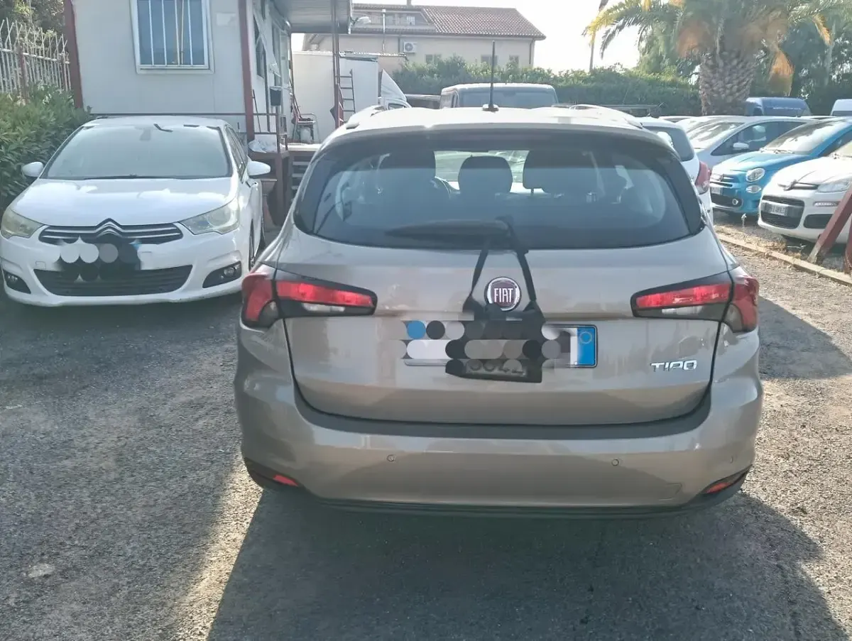 Usata Fiat Tipo S 120 CV (88 kW) 2017 Argento Station wagon