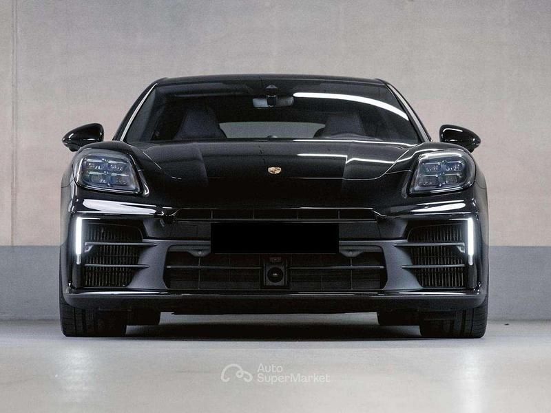 Usata Porsche Panamera 470 CV (345 kW) 2024 Nero Berlina